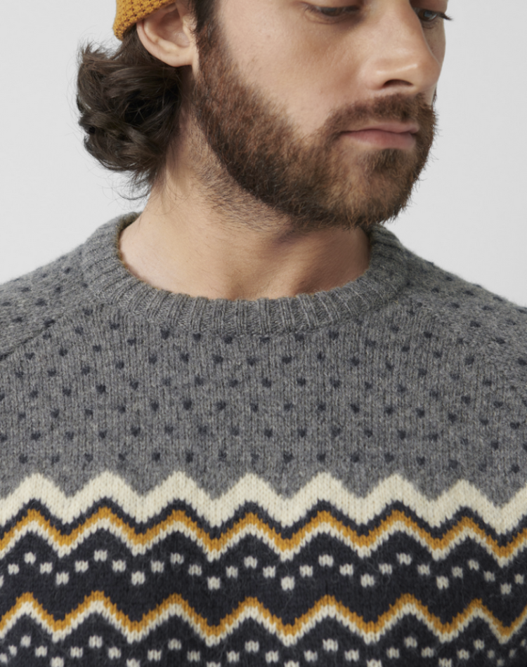 Ovik Knit Sweater Me 555-570 dark na