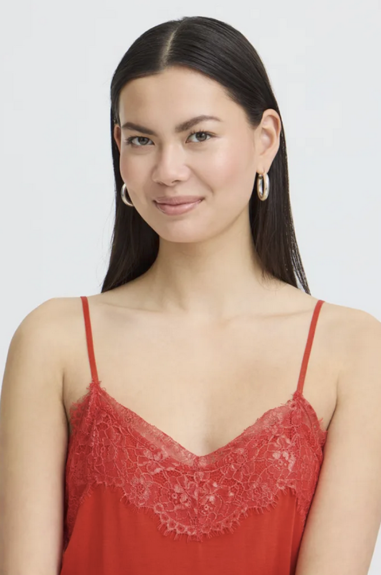 IHLike To2 181664 fiery red