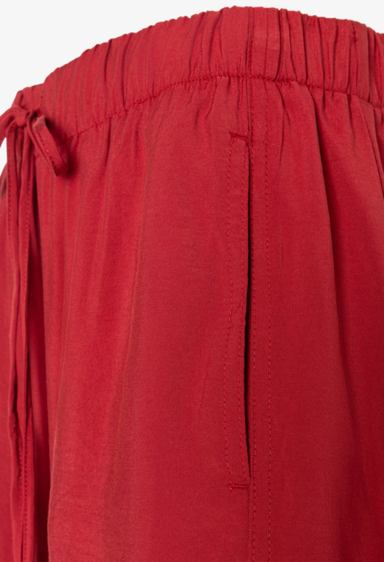 Broek brede pijpen effen rood modal kwaliteit 0549 red pepper