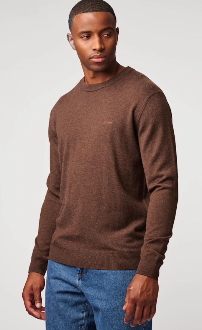 Pull basic ronde hals 600 brown