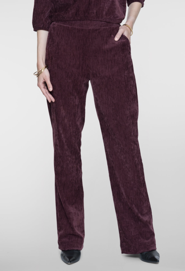Broek stretch ribbels rechte pijpen 000480 burgundy
