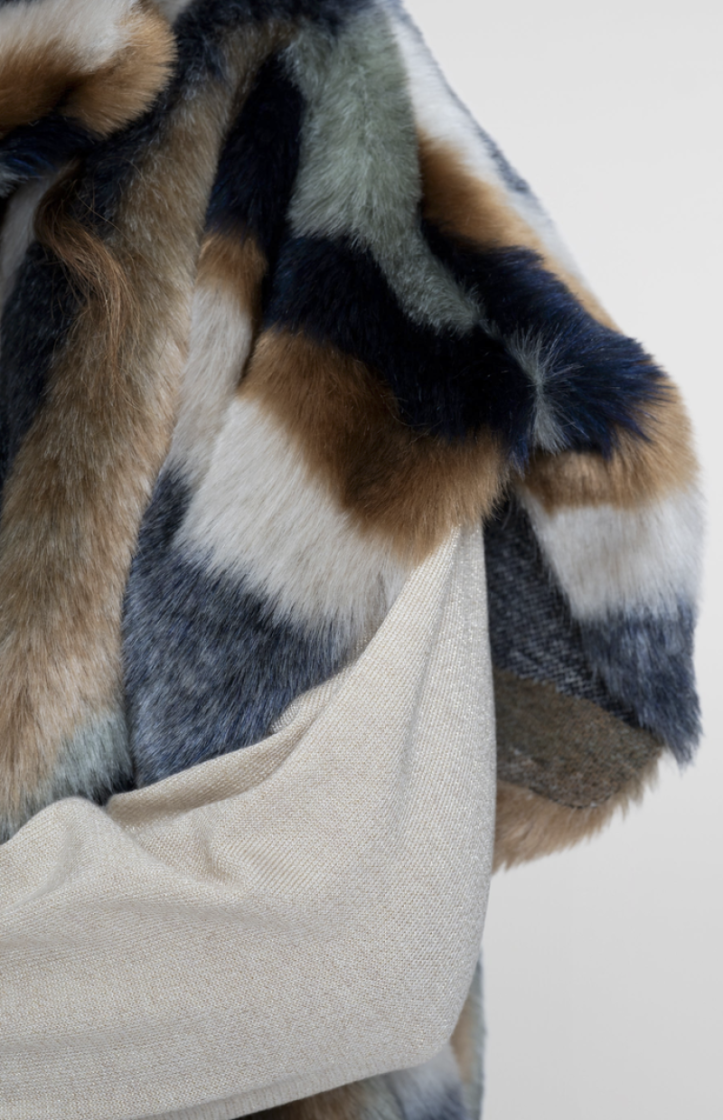 Vest zm pels gestreept dbl camelbeige ecru 000735 camel