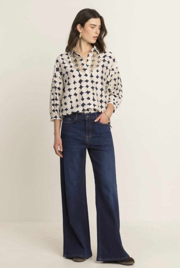 Blouse hlm ecru met donkerblauwe blokken EX395 Blue Nights