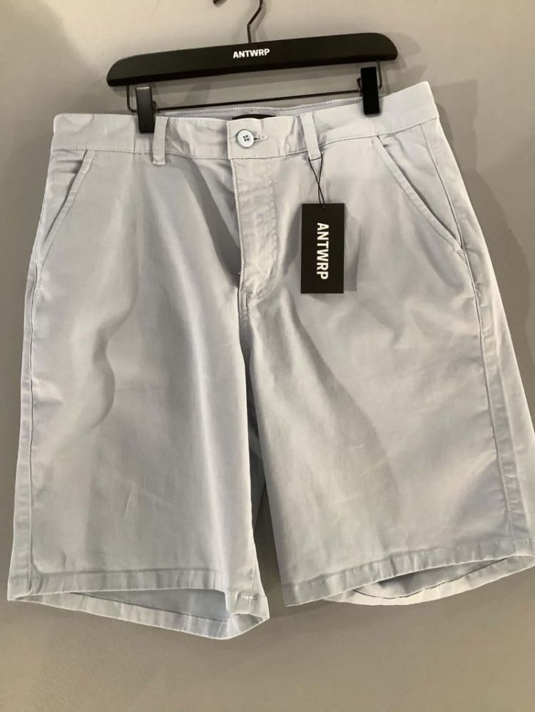 Chinoshort  401 light blue