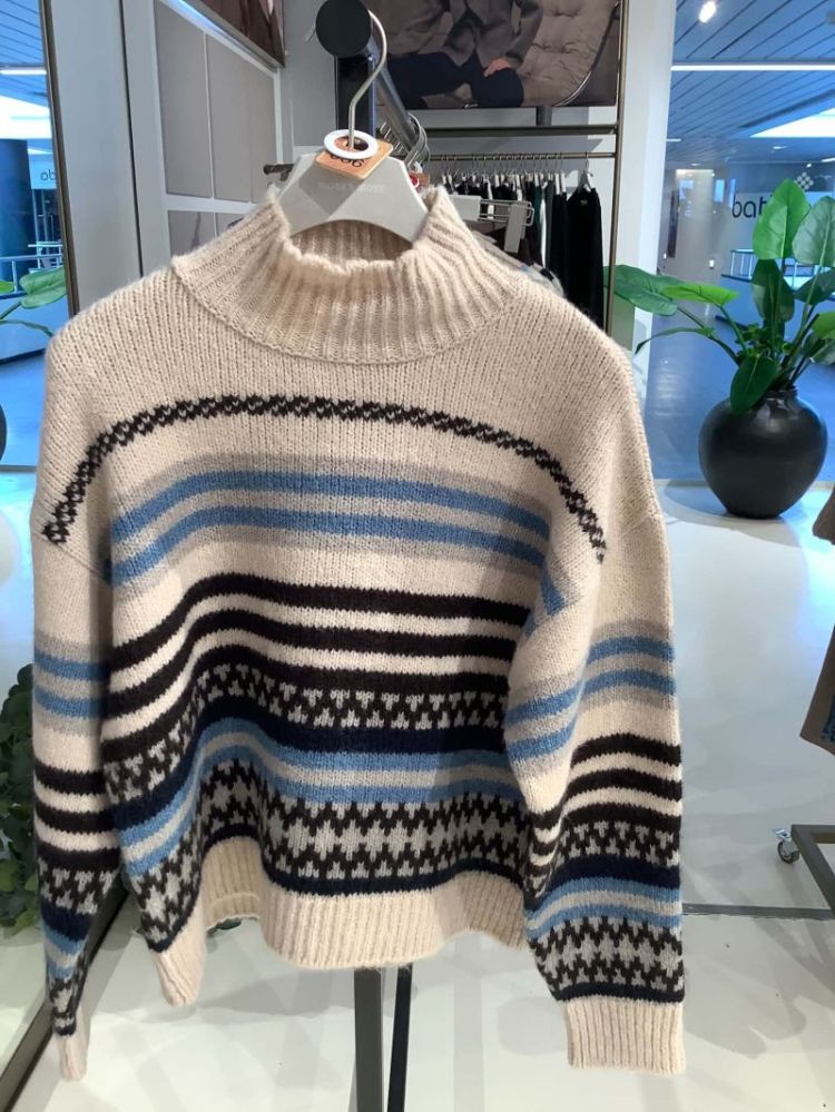 Pull strepen ecru lichtblauw zwart grijs 5225 hairy mult